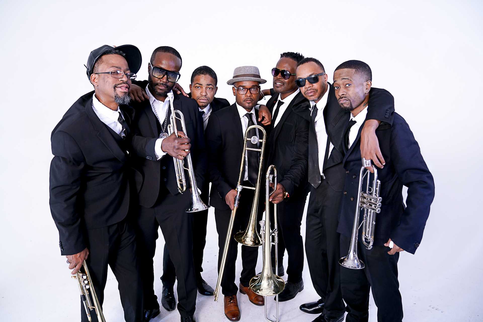 Hypnotic Brass Ensemble photo 13